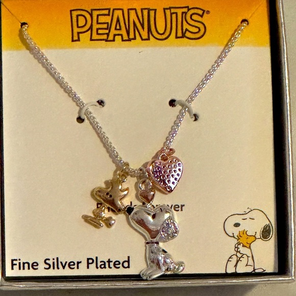 Peanuts Jewelry - Peanuts Necklace silver plated  Snoopy Charms